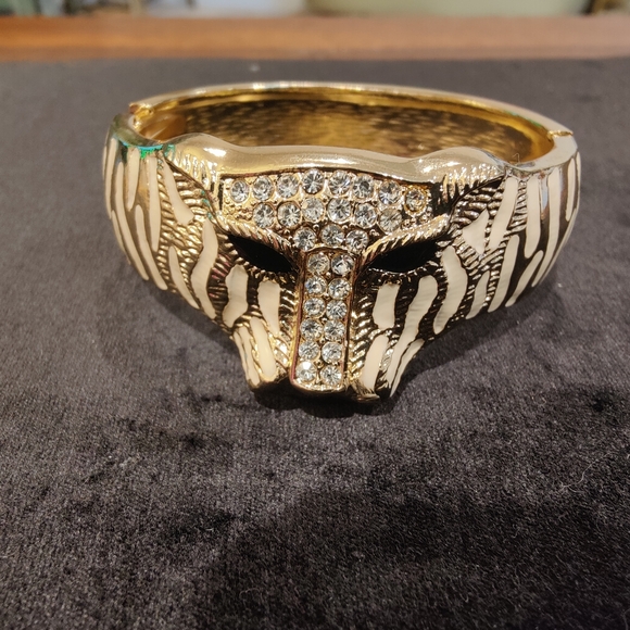 Bracelet - Picture 3 of 3